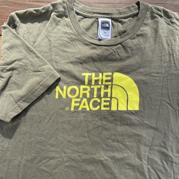 The North Face Shirt Mens Medium Green Logo Short Sleeve Graphic Tee Casual - Picture 1 of 5